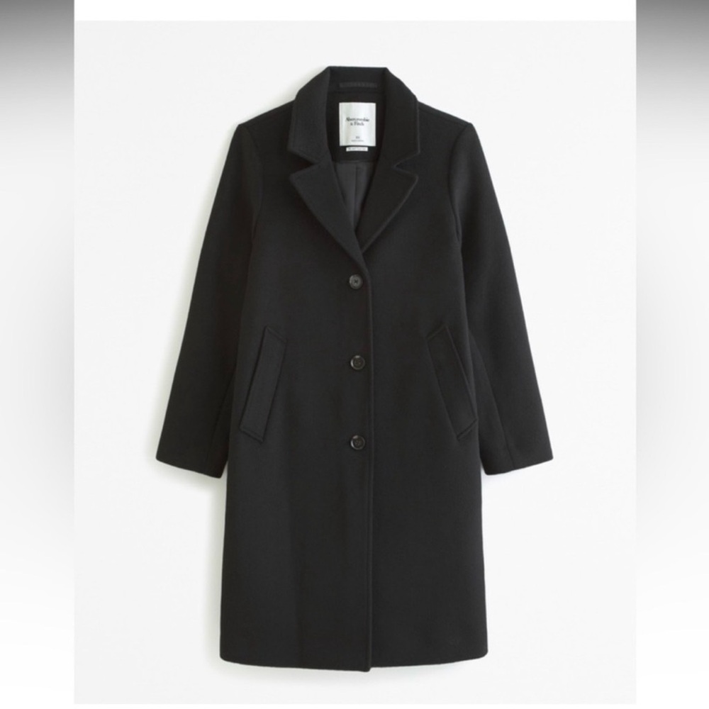 Abercrombie & Fitch black dad coat